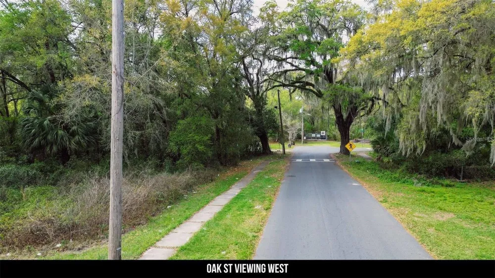 LAWRENCE ST Wildwood, FL 34785