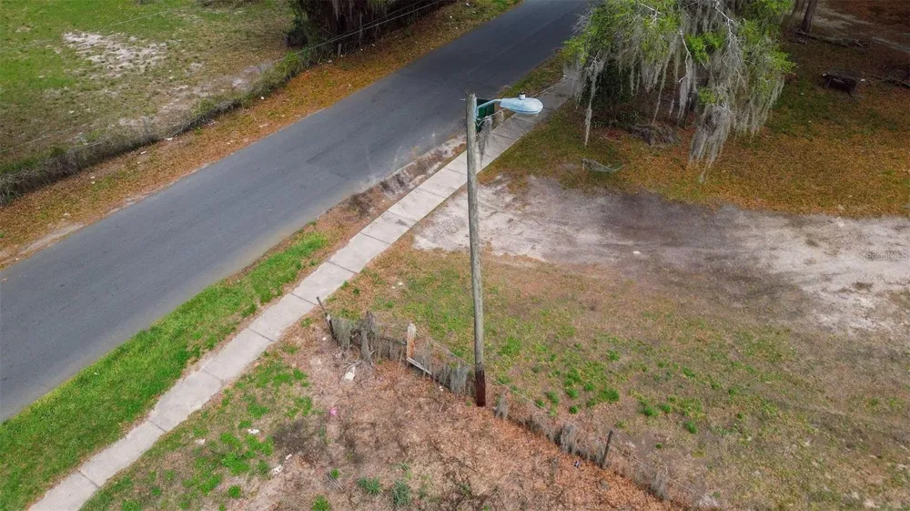 LAWRENCE ST Wildwood, FL 34785