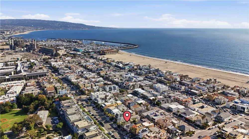 518 Bayview Drive Hermosa Beach, CA 90254