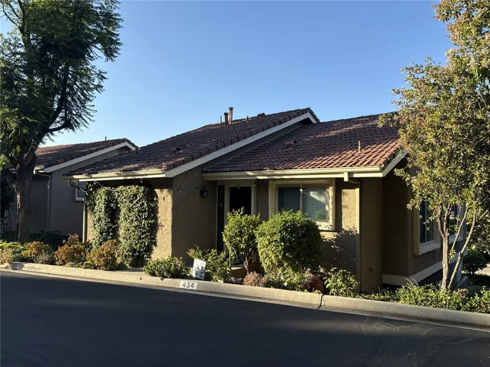 434 Vista Dorado Oak Park, CA 91377