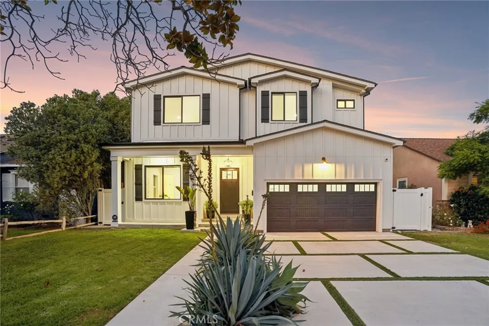 8308 Mcconnell Avenue Los Angeles, CA 90045