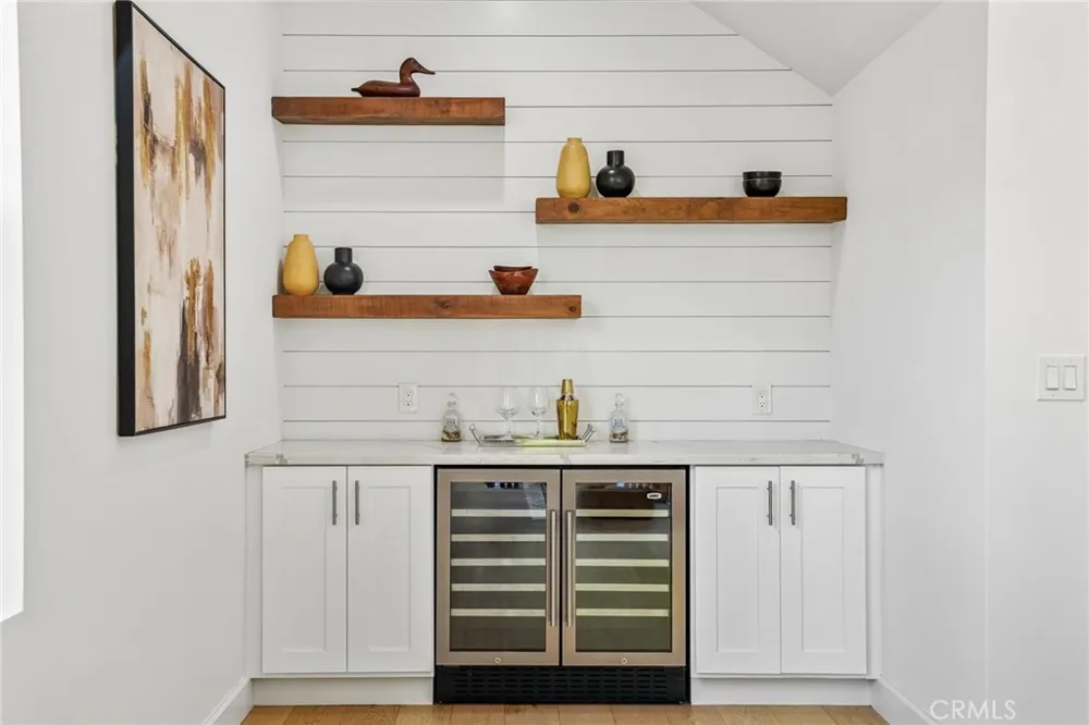 8308 Mcconnell Avenue Los Angeles, CA 90045