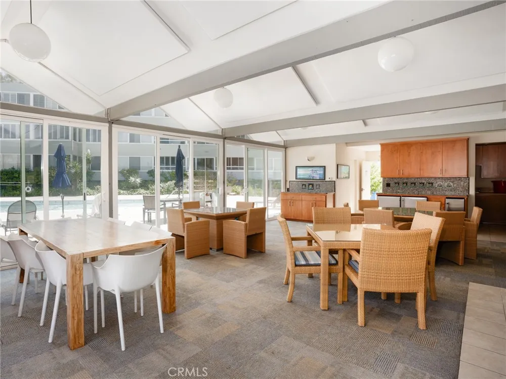 635 Paseo De La Playa #203 Redondo Beach, CA 90277