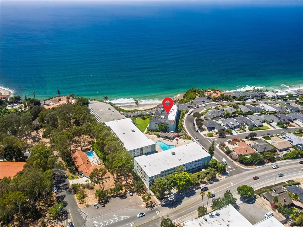 635 Paseo De La Playa #203 Redondo Beach, CA 90277