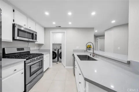 2559 Plaza Del Amo #215
