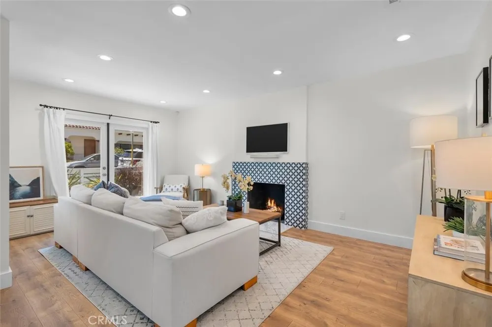 1430 Bonnie Brae Hermosa Beach, CA 90254