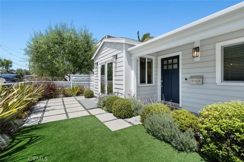 1430 Bonnie Brae Hermosa Beach, CA 90254