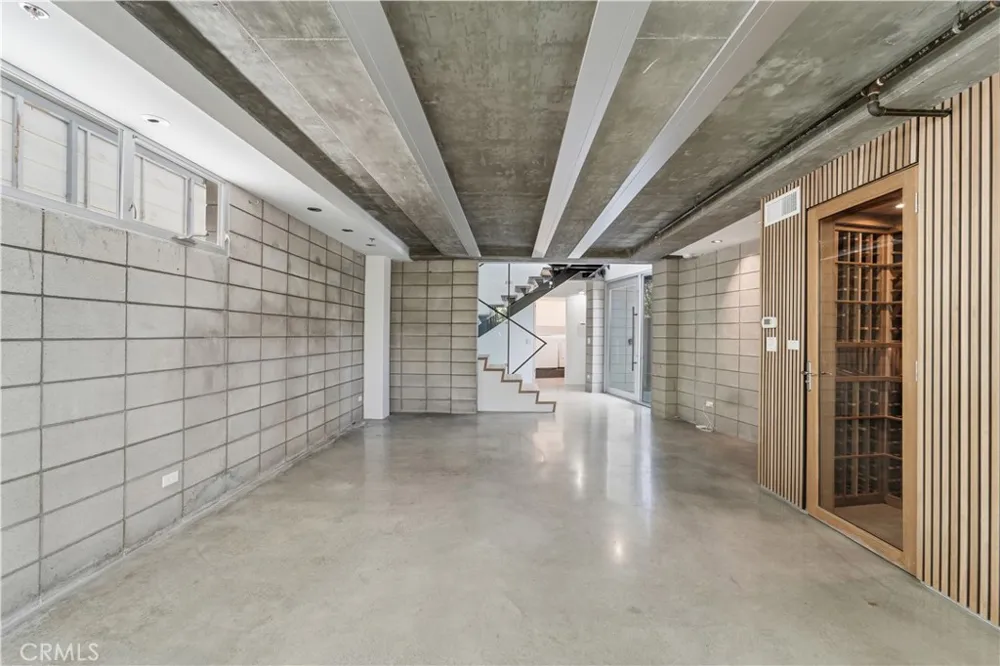 404 Grand Boulevard Venice, CA 90291