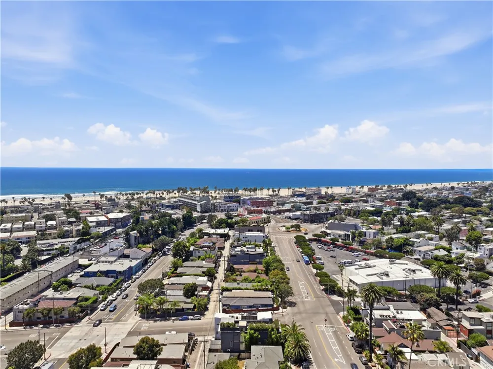 404 Grand Boulevard Venice, CA 90291