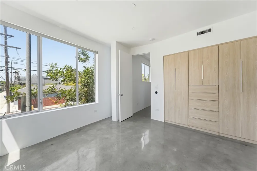 404 Grand Boulevard Venice, CA 90291