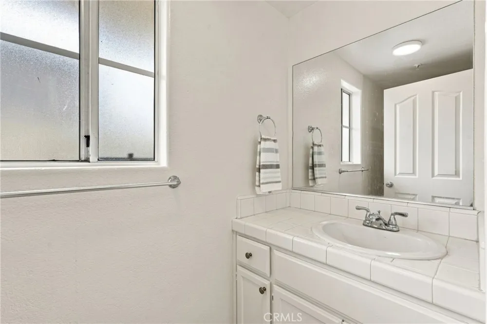 15211 Eastwood Avenue Lawndale, CA 90260