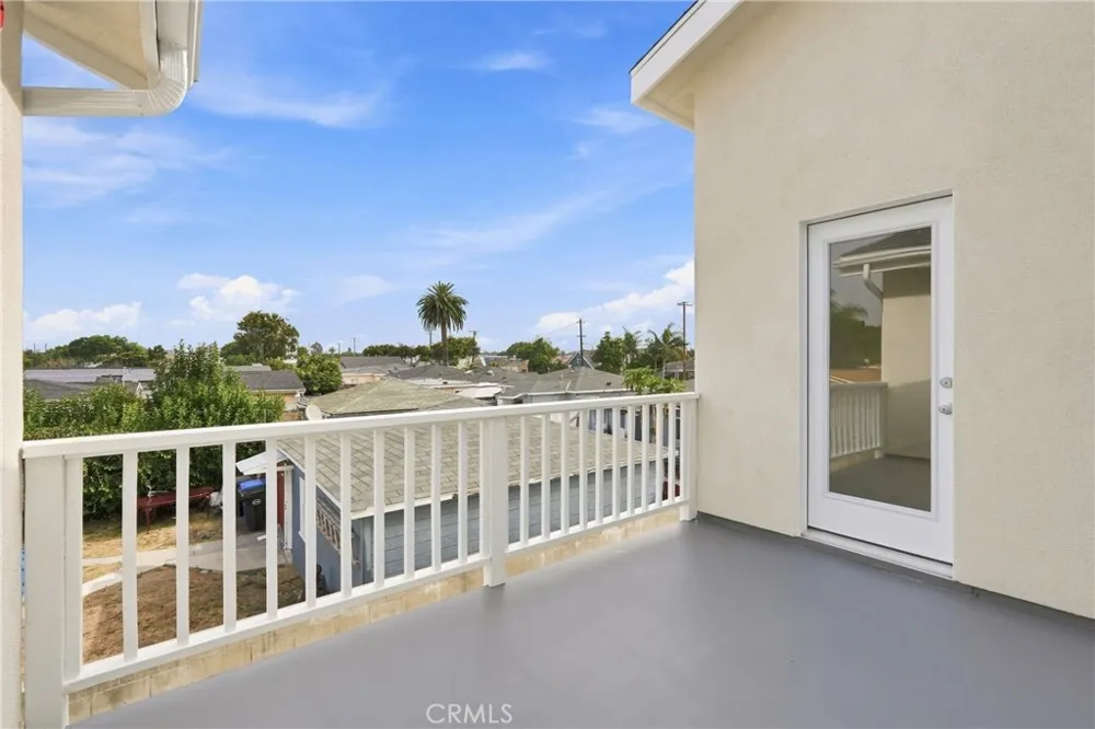 15211 Eastwood Avenue Lawndale, CA 90260