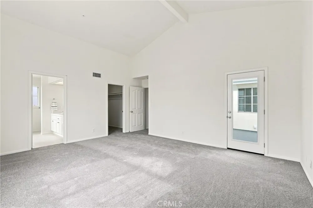 15211 Eastwood Avenue Lawndale, CA 90260