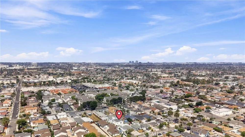 15211 Eastwood Avenue Lawndale, CA 90260