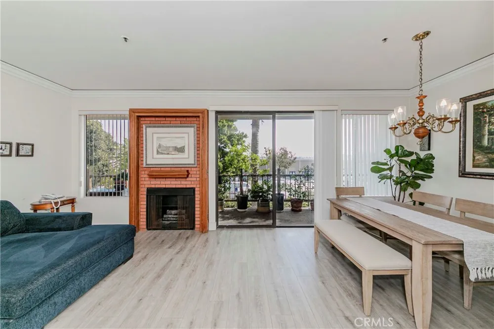 2567 Plaza Del Amo #109 Torrance, CA 90503