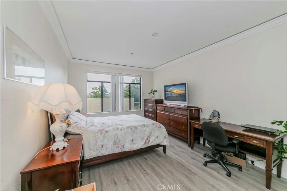 2567 Plaza Del Amo #109 Torrance, CA 90503