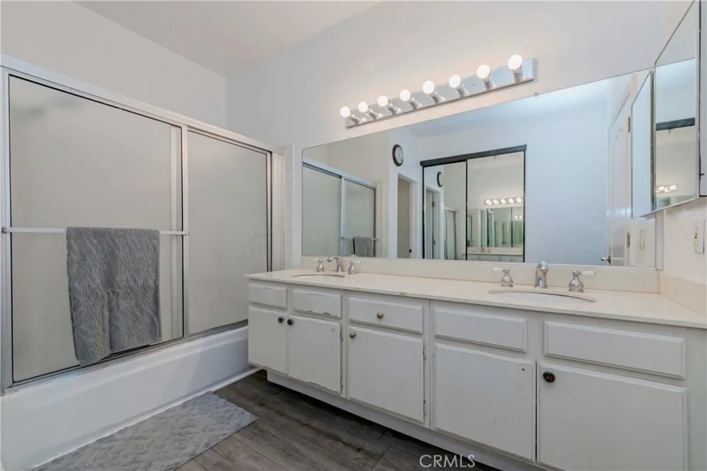 2567 Plaza Del Amo #109 Torrance, CA 90503