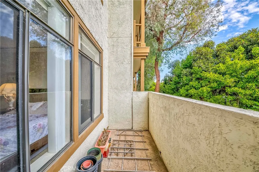2567 Plaza Del Amo #109 Torrance, CA 90503
