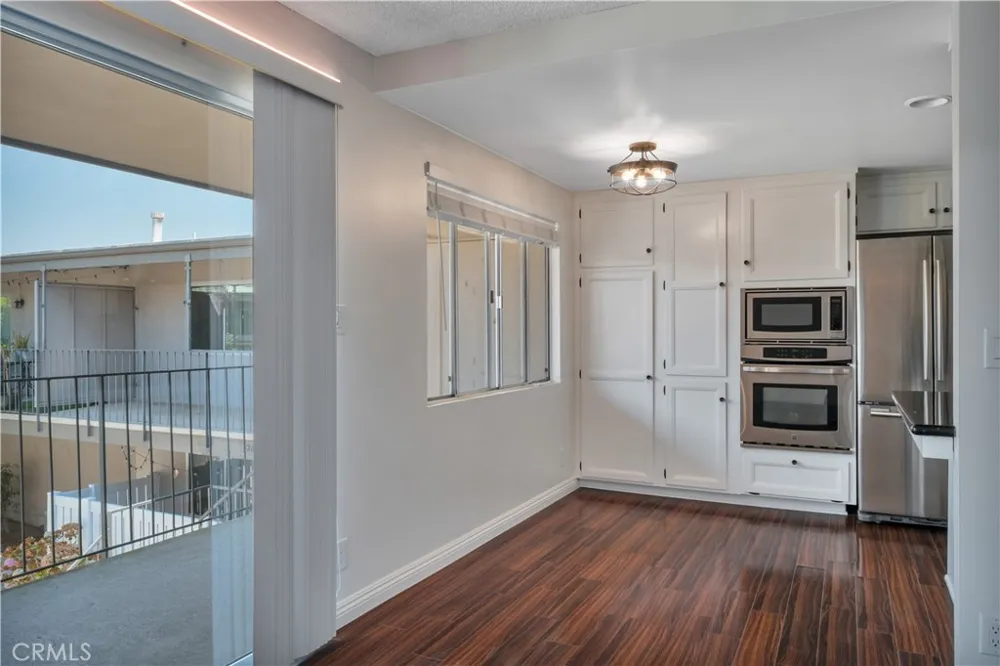2940 W Carson #211 Torrance, CA 90503