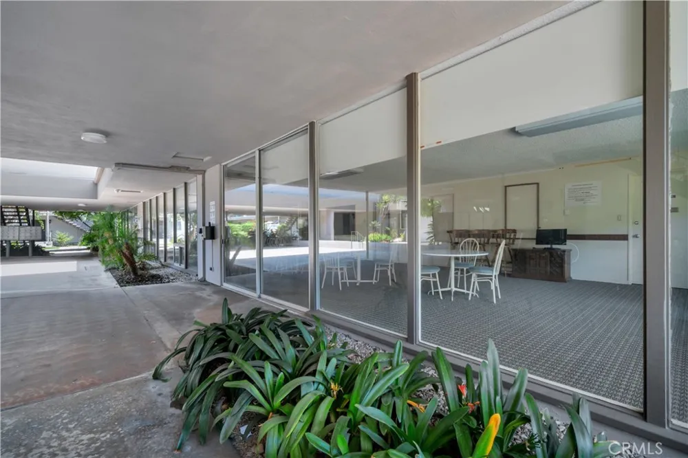 2940 W Carson #211 Torrance, CA 90503