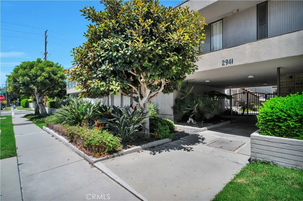 2940 W Carson #211 Torrance, CA 90503
