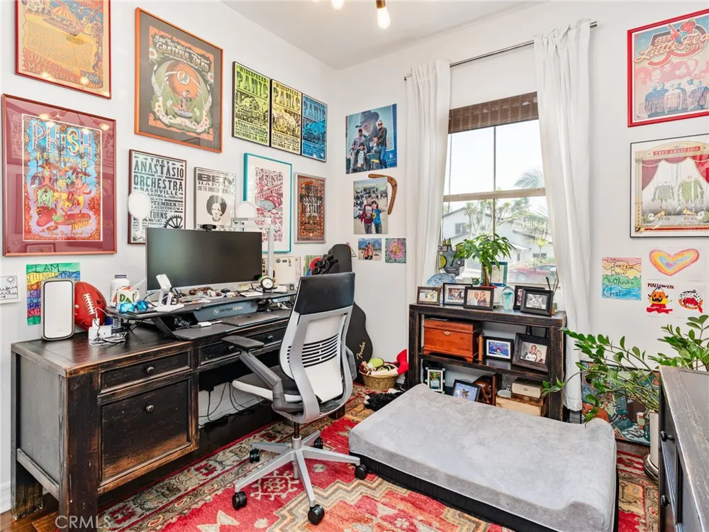 701 W Maple El Segundo, CA 90245