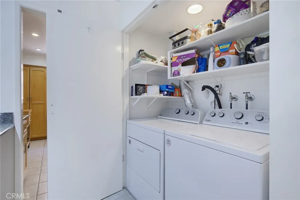 1850 Midvale Avenue #13 Los Angeles, CA 90025