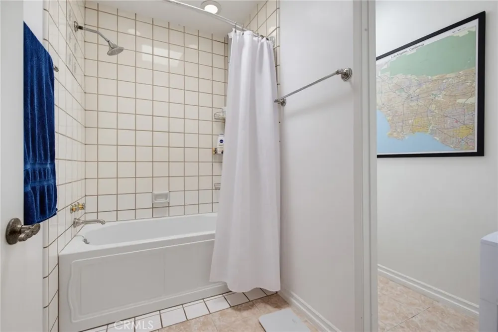 1850 Midvale Avenue #13 Los Angeles, CA 90025