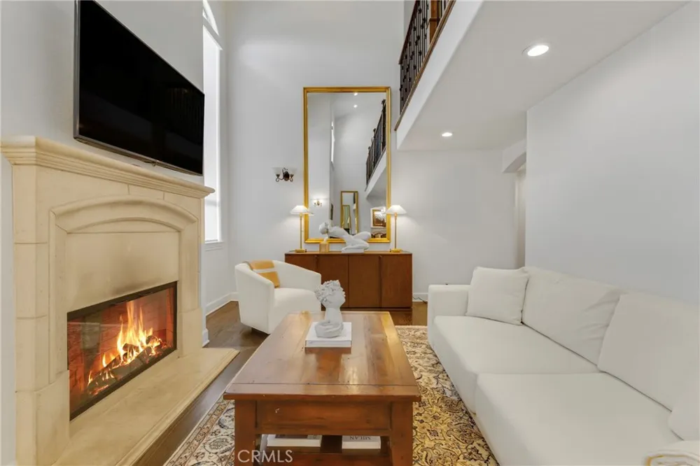 620 9th St Manhattan Beach, CA 90266