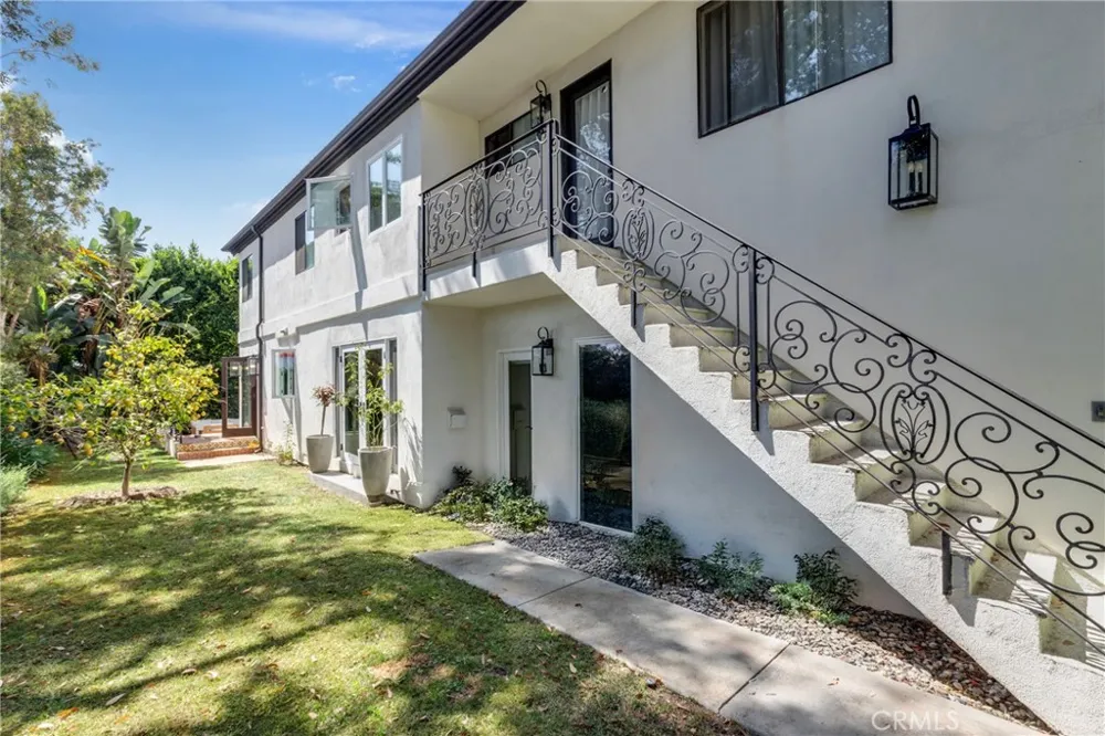 620 9th St Manhattan Beach, CA 90266