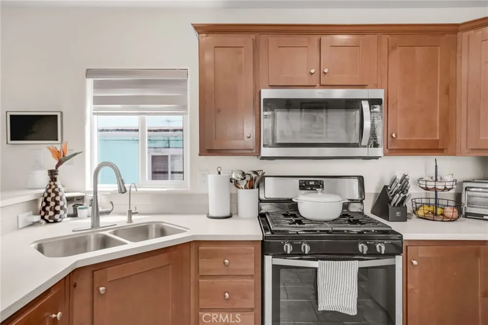 2355 Lomita Blvd #16 Lomita, CA 90717