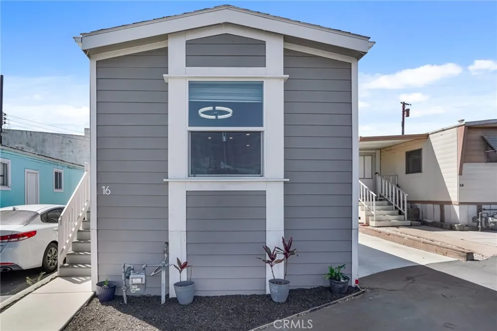 2355 Lomita Blvd #16 Lomita, CA 90717