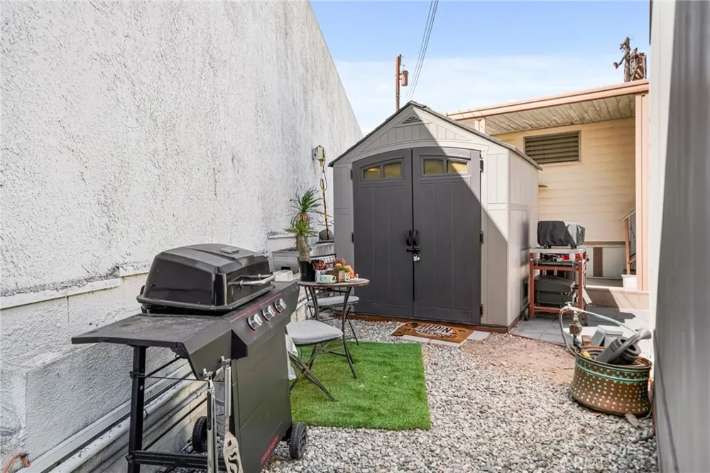 2355 Lomita Blvd #16 Lomita, CA 90717