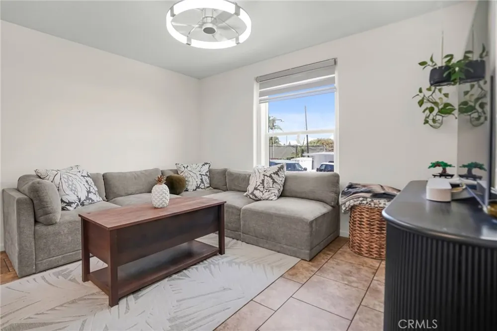2355 Lomita Blvd #16 Lomita, CA 90717