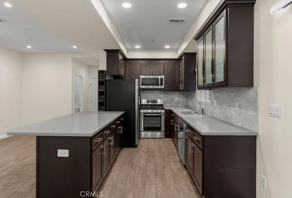 24842 Frampton Avenue Harbor City, CA 90710