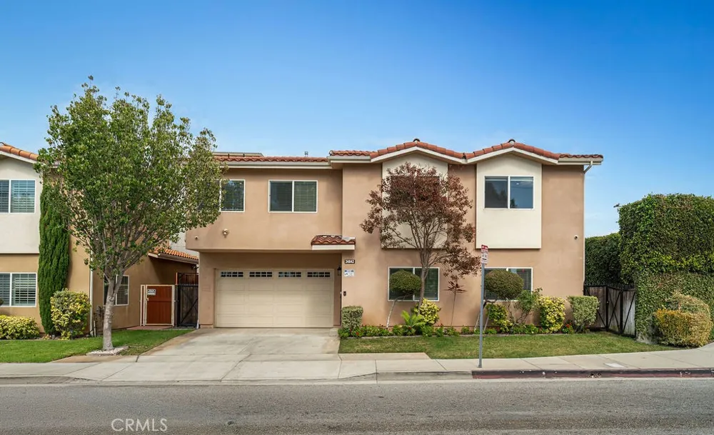 24842 Frampton Avenue Harbor City, CA 90710
