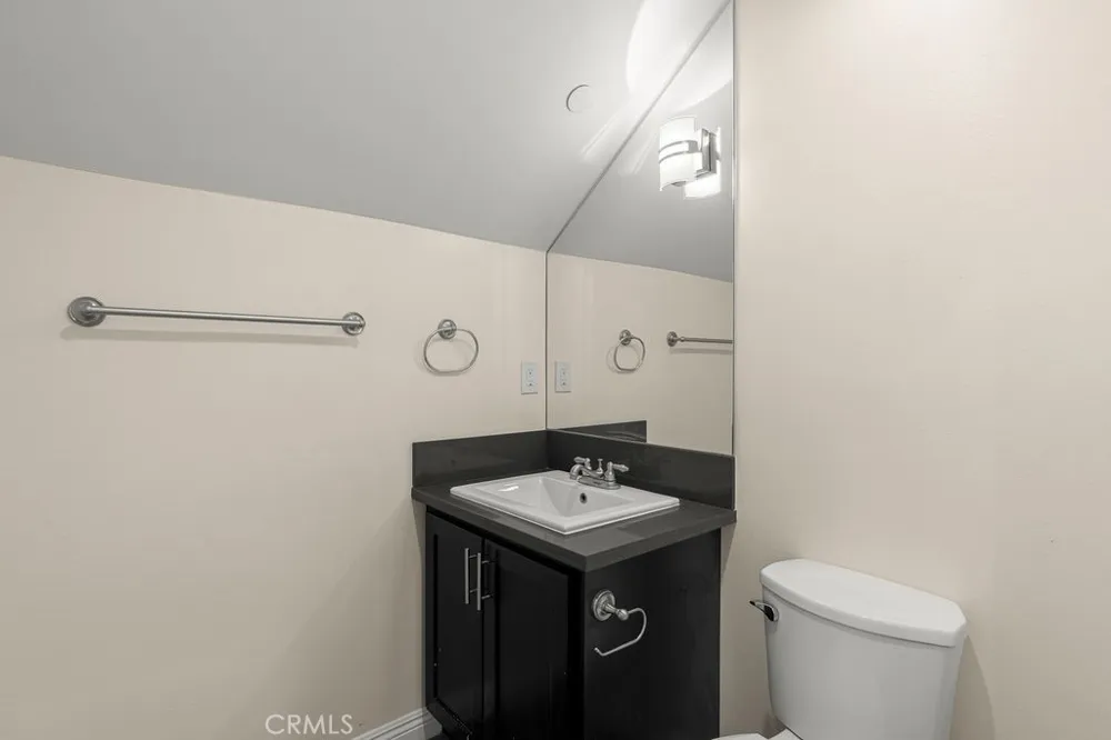 24842 Frampton Avenue Harbor City, CA 90710