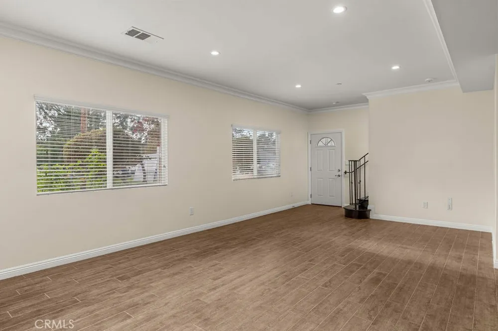 24842 Frampton Avenue Harbor City, CA 90710