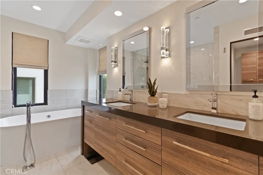 802 Bard Hermosa Beach, CA 90254