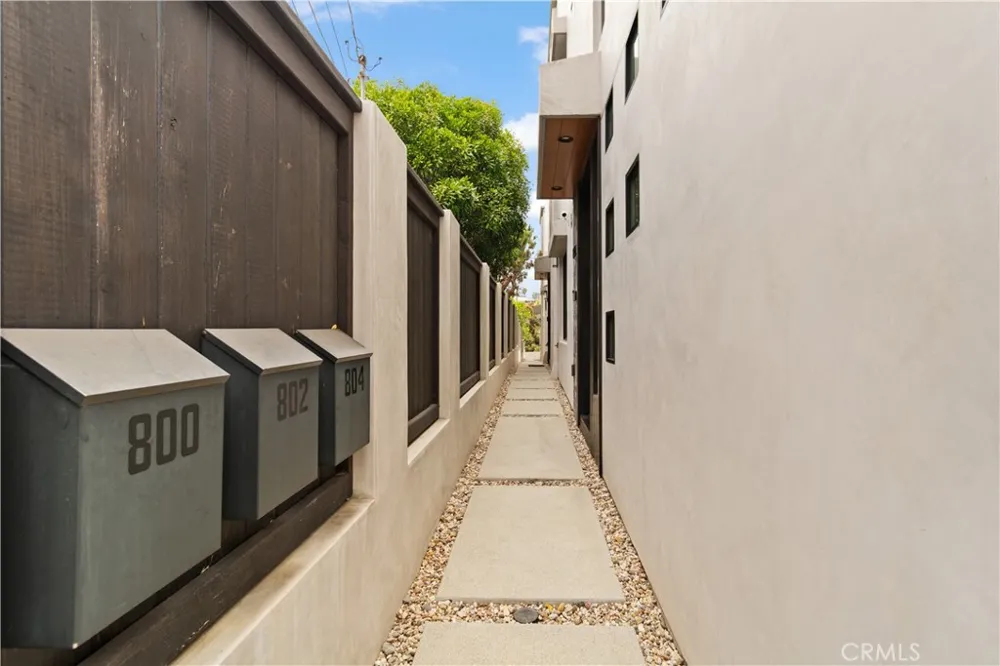 802 Bard Hermosa Beach, CA 90254