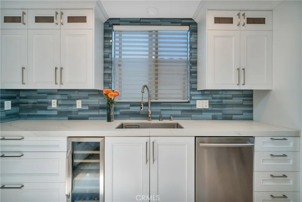 417 23rd Street Manhattan Beach, CA 90266