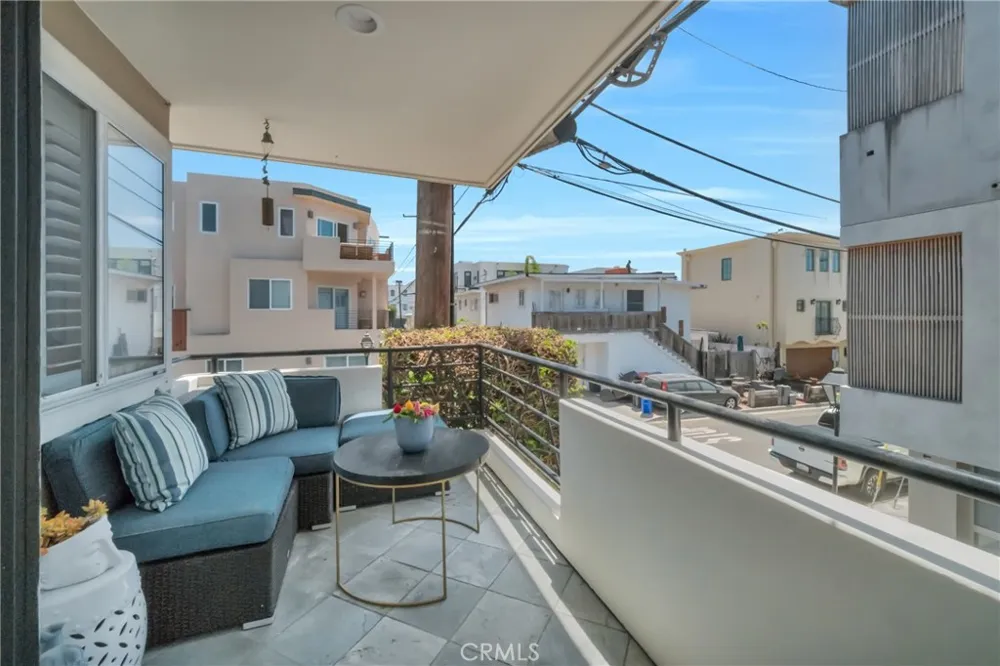 417 23rd Street Manhattan Beach, CA 90266