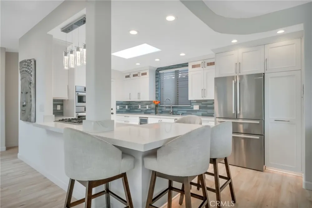 417 23rd Street Manhattan Beach, CA 90266