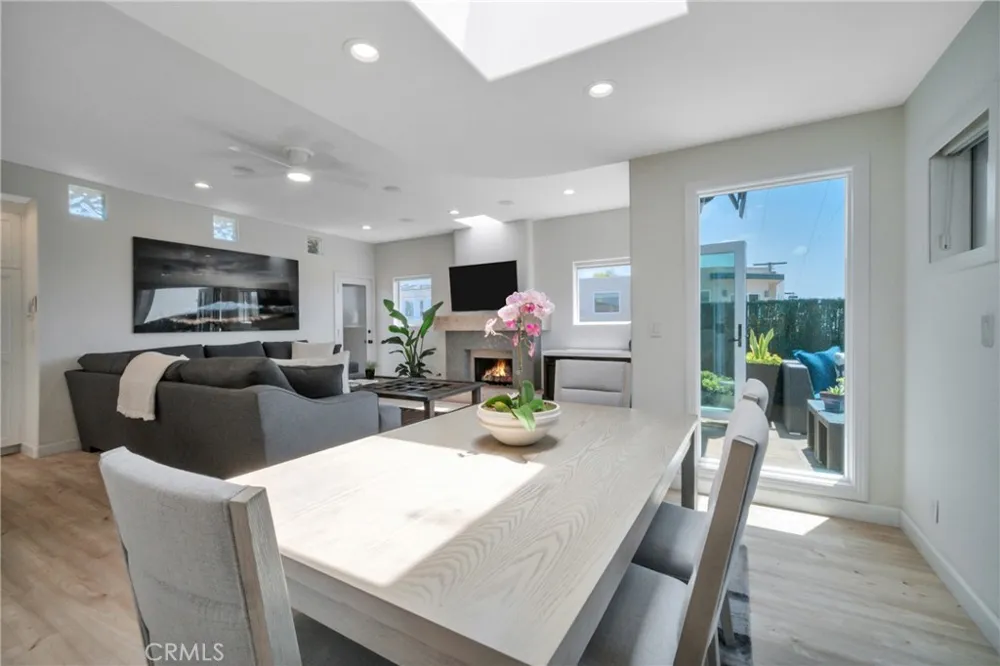 417 23rd Street Manhattan Beach, CA 90266