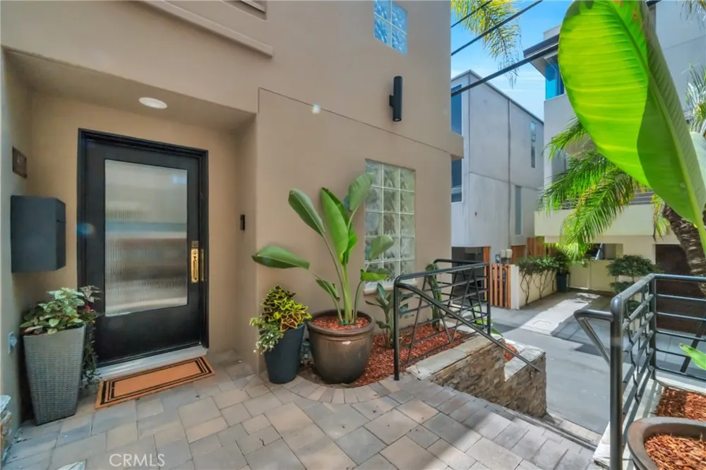 417 23rd Street Manhattan Beach, CA 90266