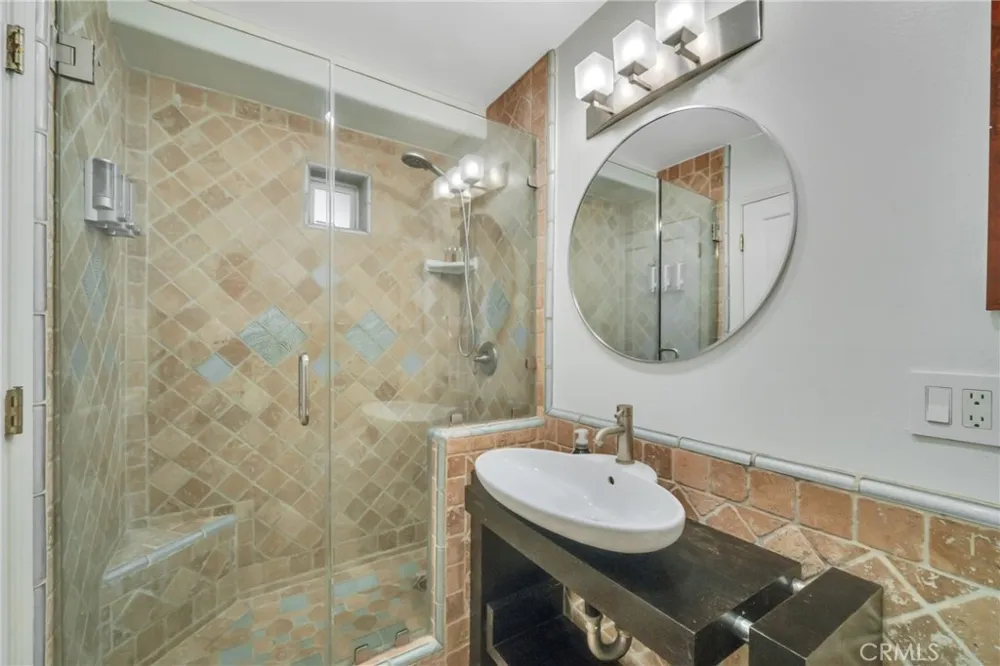 417 23rd Street Manhattan Beach, CA 90266