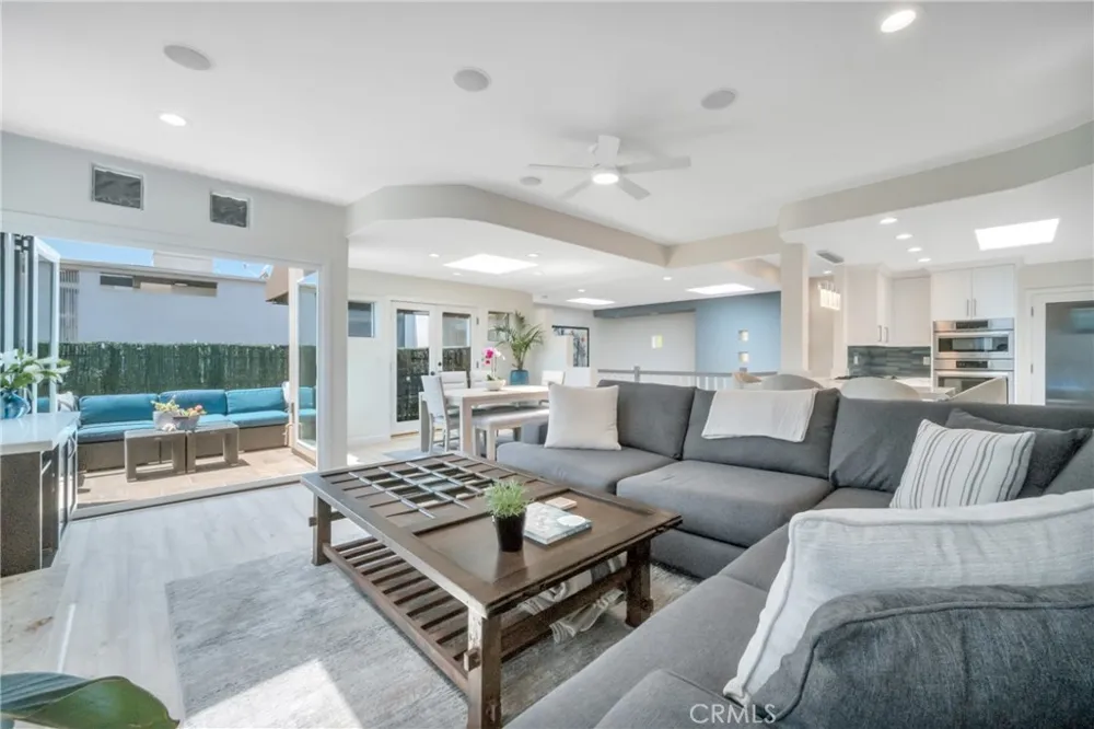 417 23rd Street Manhattan Beach, CA 90266