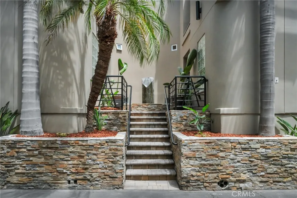 417 23rd Street Manhattan Beach, CA 90266