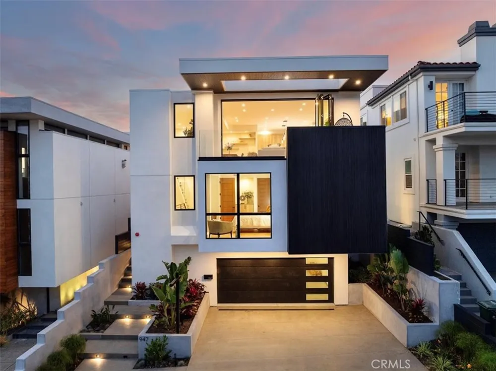 947 7th Street Hermosa Beach, CA 90254