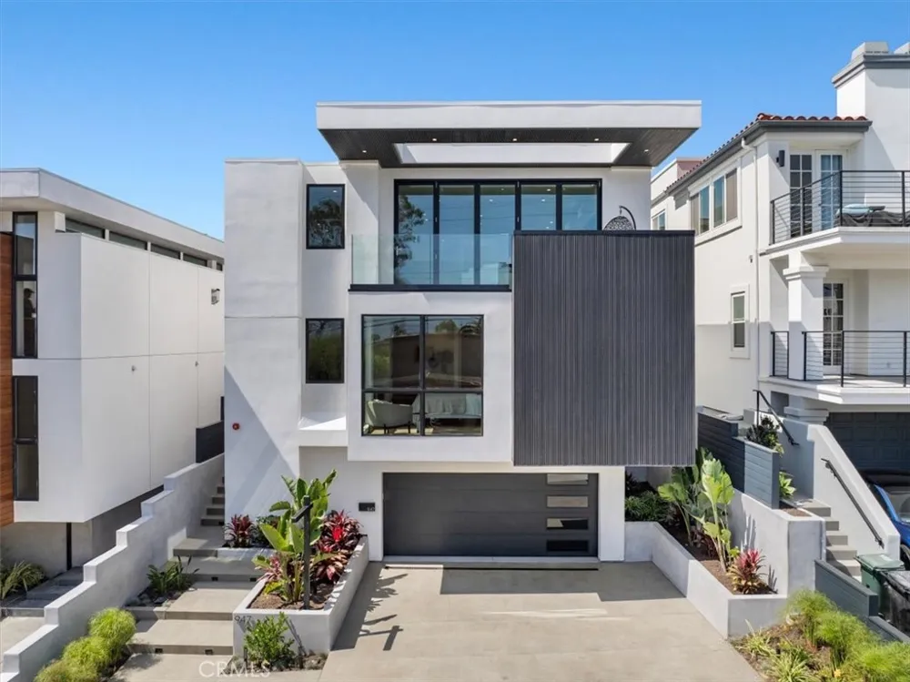 947 7th Street Hermosa Beach, CA 90254
